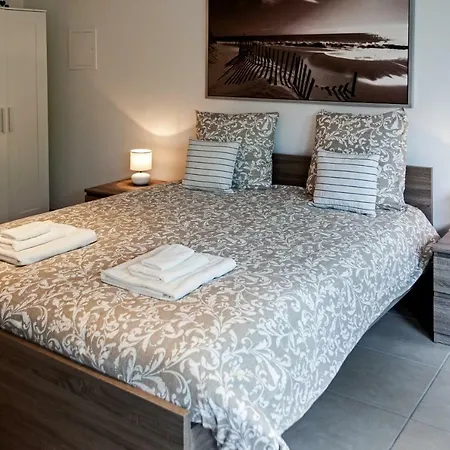 Du Botanique شقة بايو